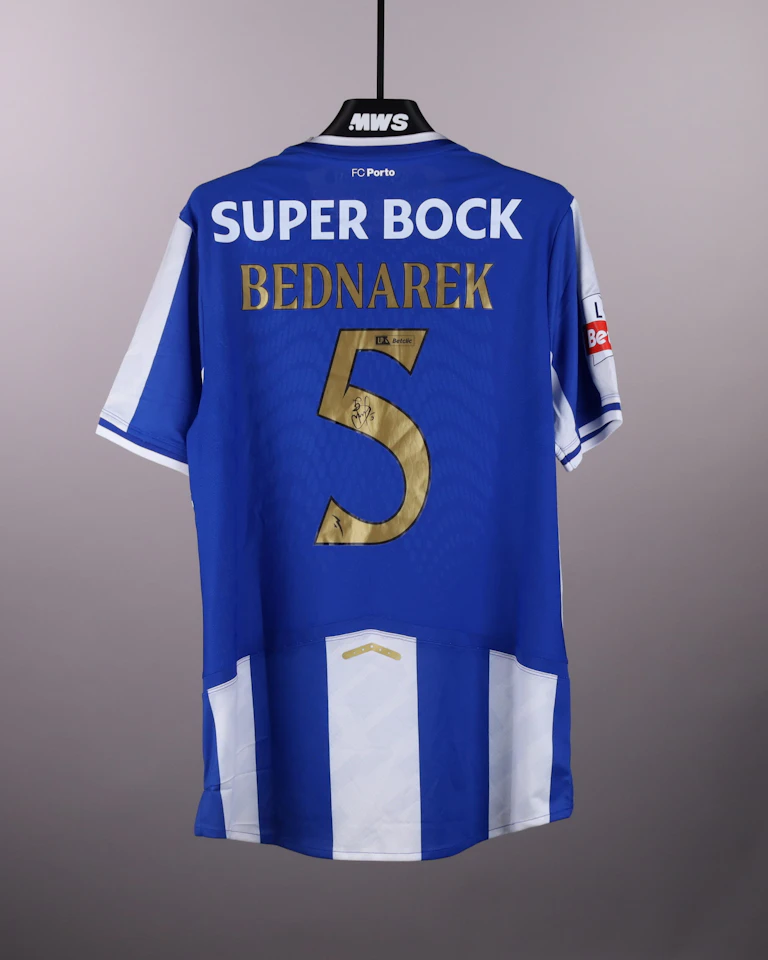 来自FC Porto的Jan Bednarek球衣