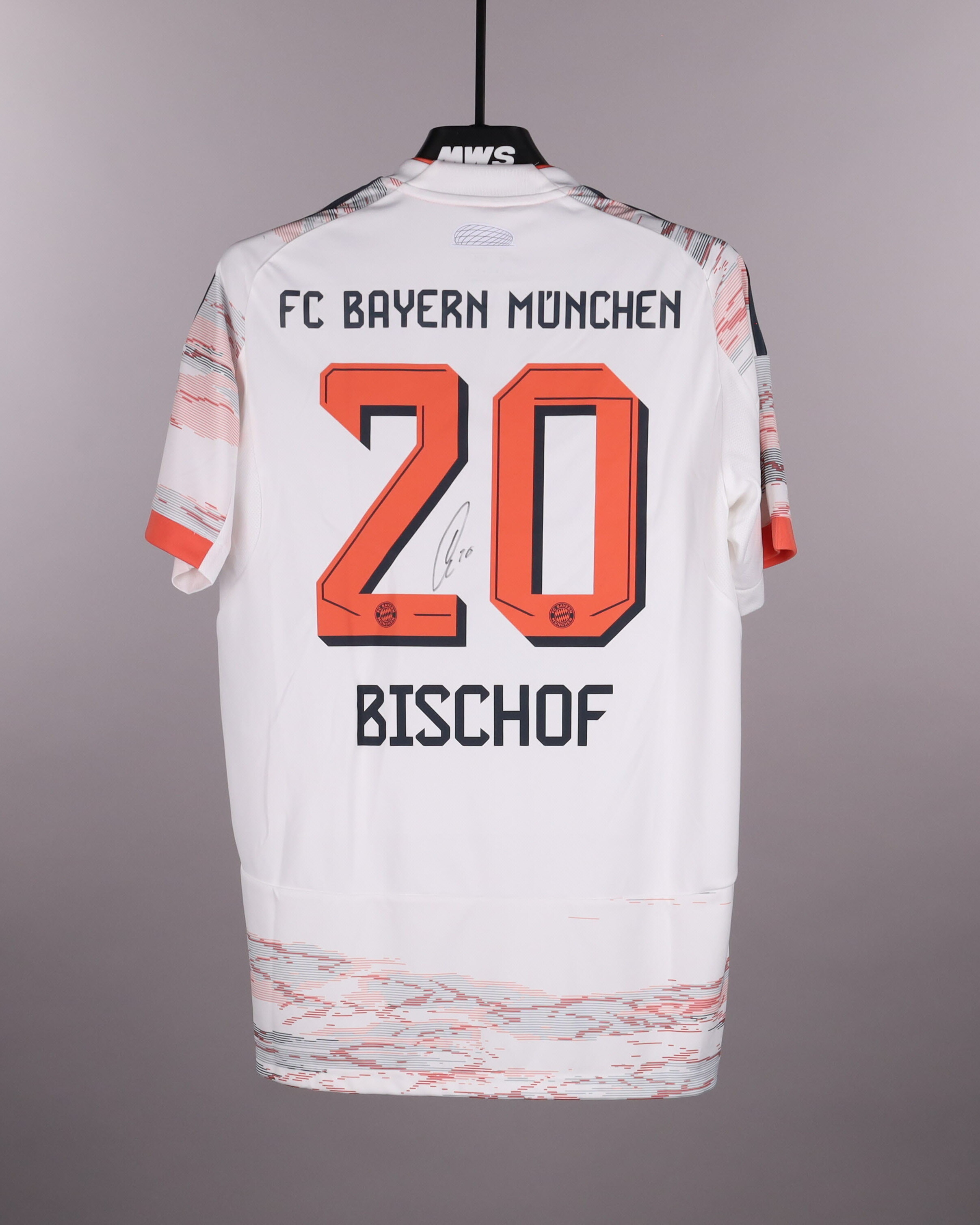 Tom Bischof | 25/26 FC Bayern München shirt
