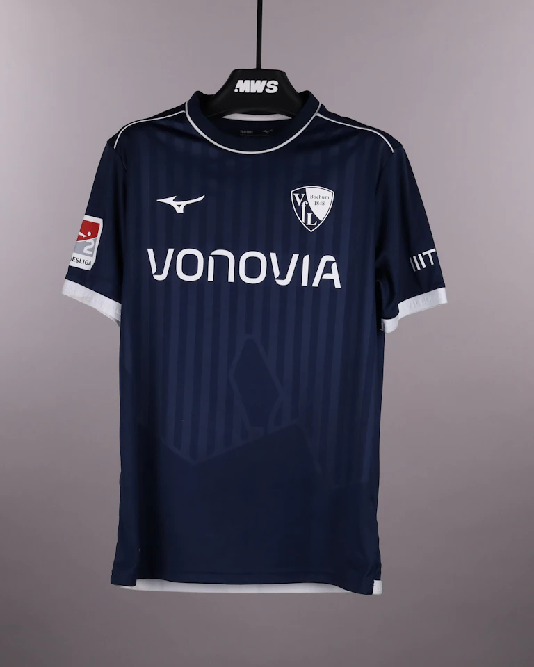 来自VfL Bochum 1848的Michael Obafemi球衣