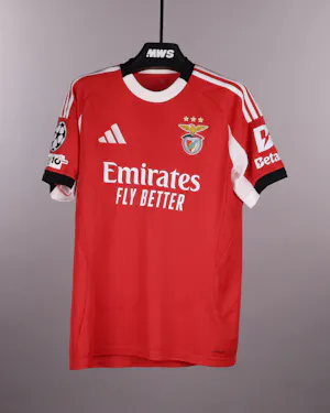 Amar Dedić SL Benfica shirt