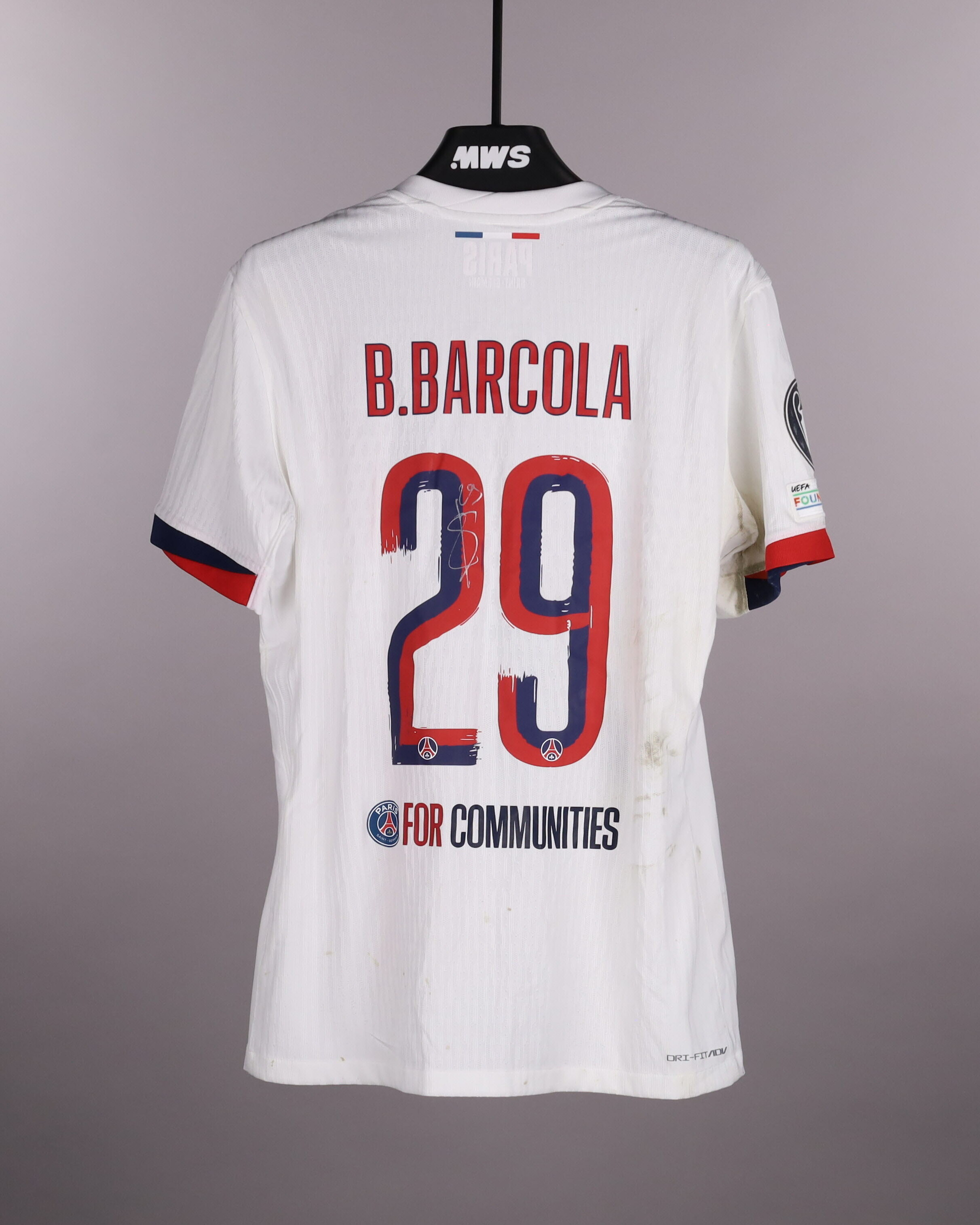 Bradley Barcola Paris Saint-Germain shirt