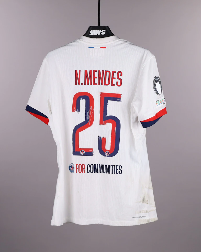 Nuno Mendes Paris Saint-Germain shirt