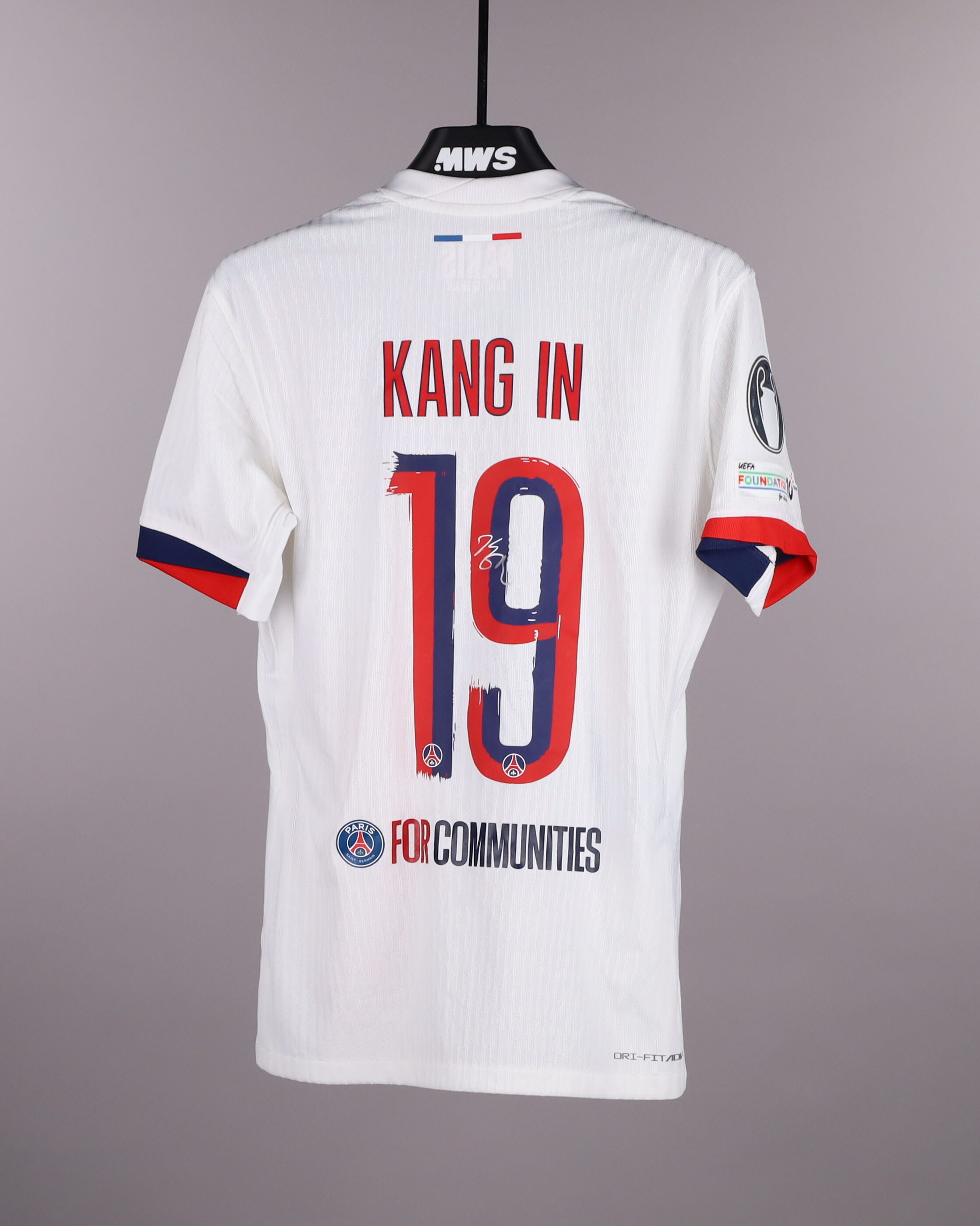 Kang-In Lee 이강인 Paris Saint-Germain shirt