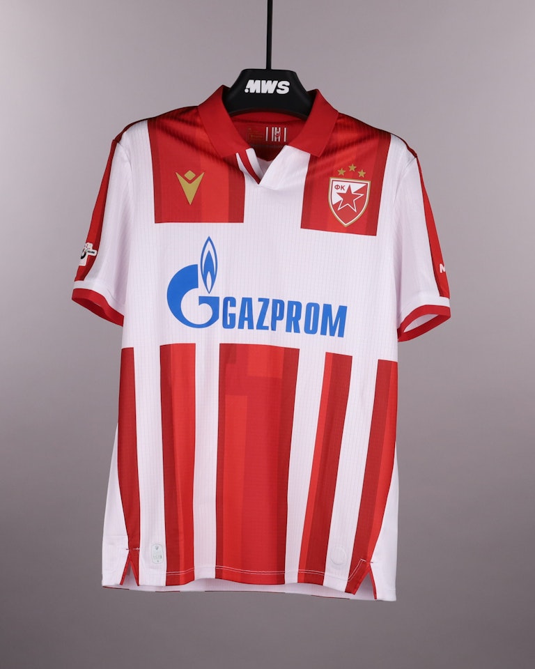 Nayair Tiknizyan FK Crvena zvezda shirt