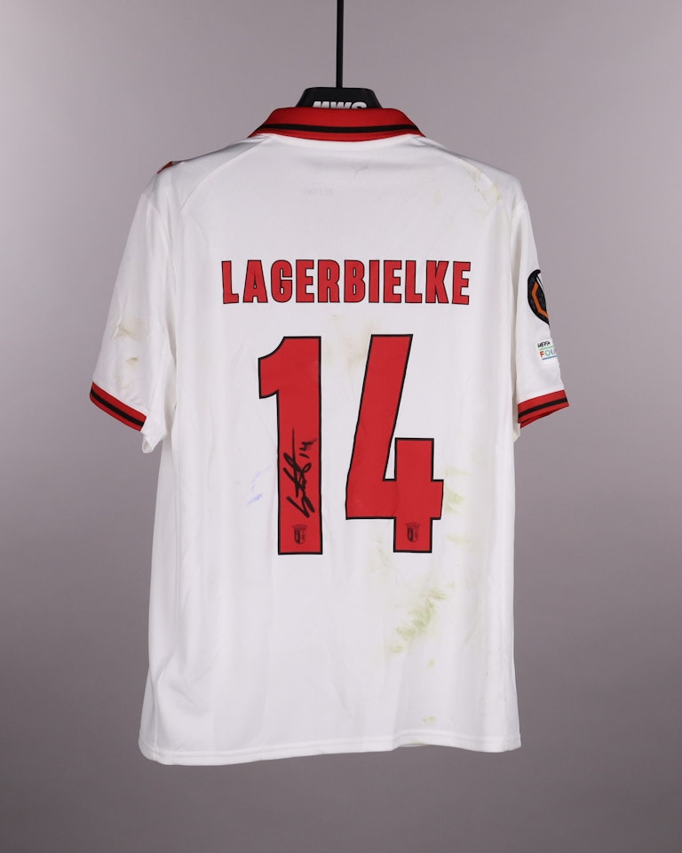 Gustaf Lagerbielke SC Braga shirt