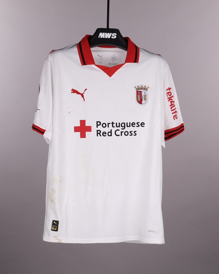 Gustaf Lagerbielke SC Braga shirt