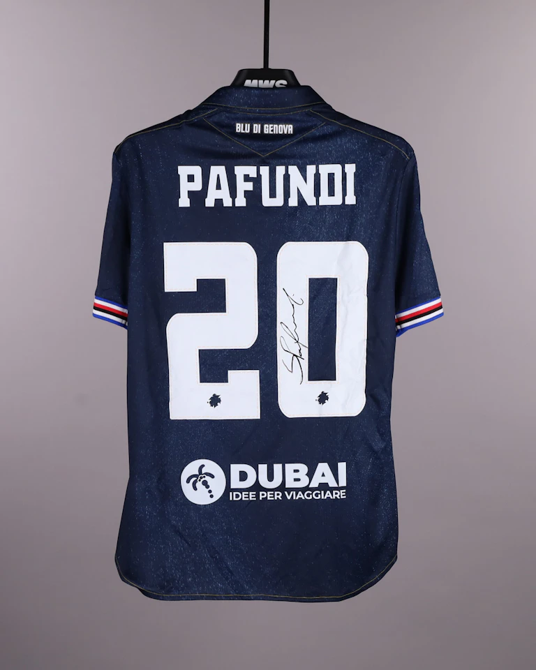 来自UC Sampdoria的Simone Pafundi球衣