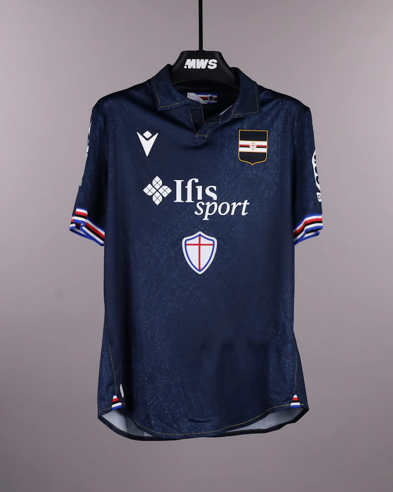 来自UC Sampdoria的Simone Pafundi球衣