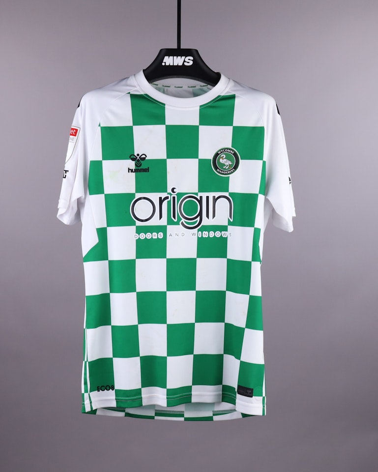 Dan Harvie Wycombe Wanderers shirt