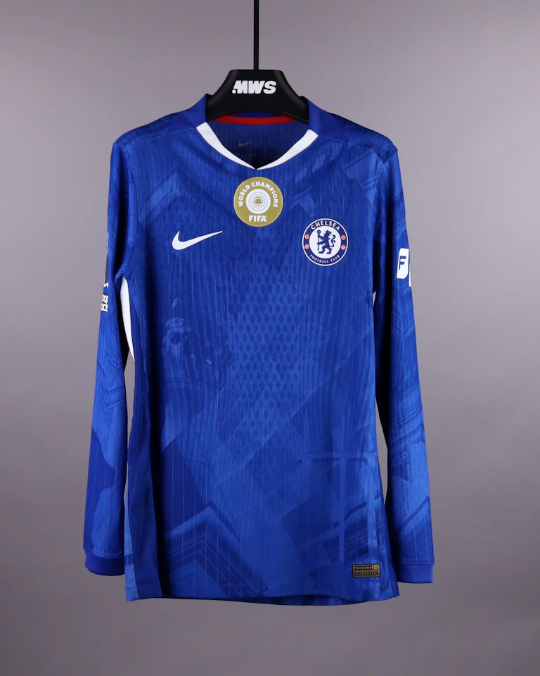 Enzo Fernández Chelsea jersey