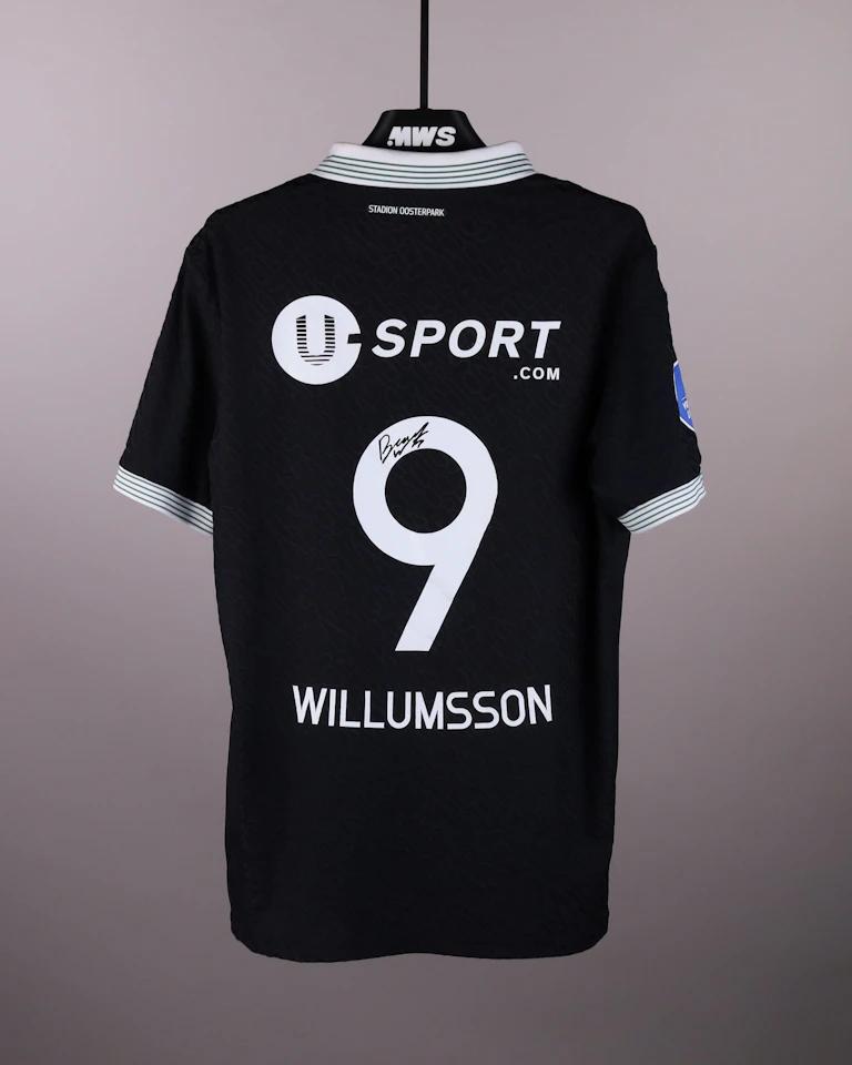 来自FC Groningen的Brynjólfur Willumsson球衣