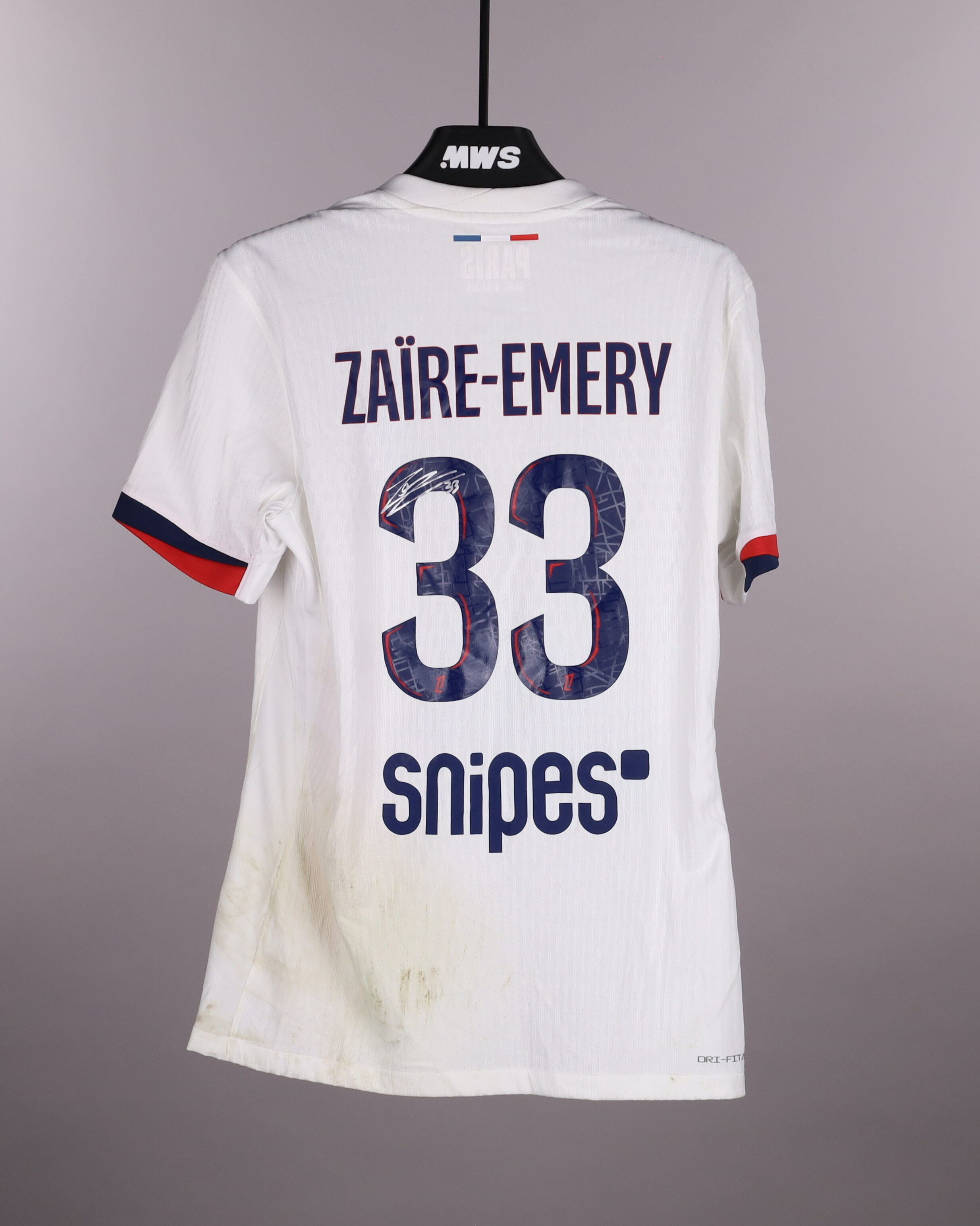 Warren Zaïre-Emery Paris Saint-Germain shirt