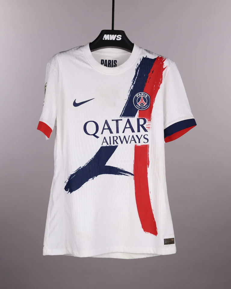 Warren Zaïre-Emery Paris Saint-Germain camisa.