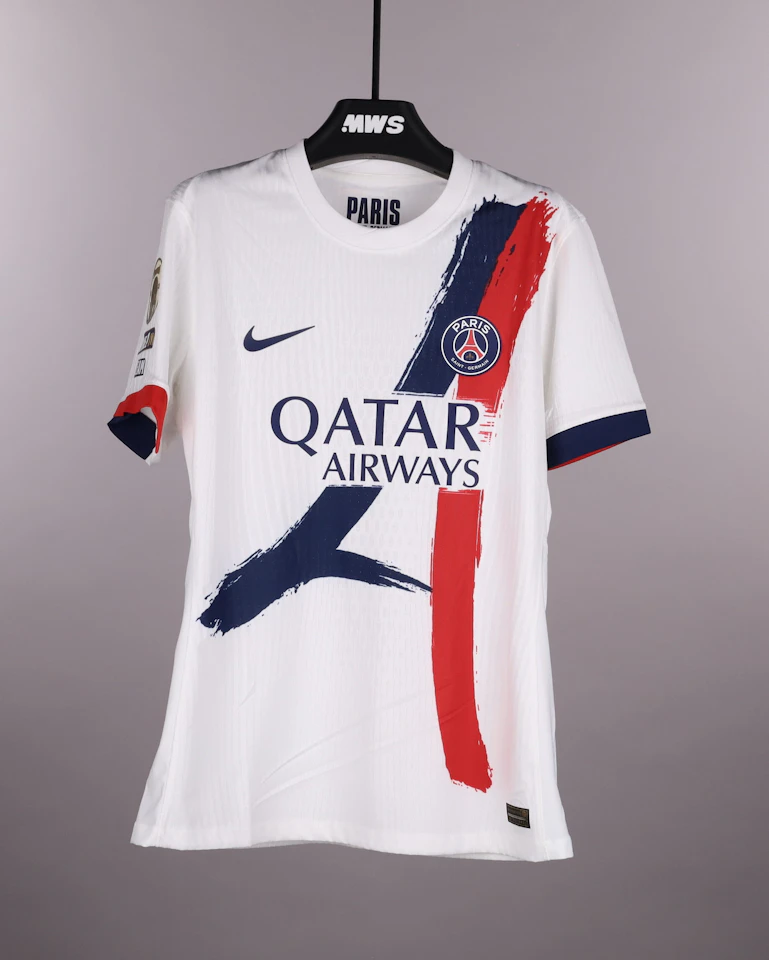 Nuno Mendes Paris Saint-Germain jersey