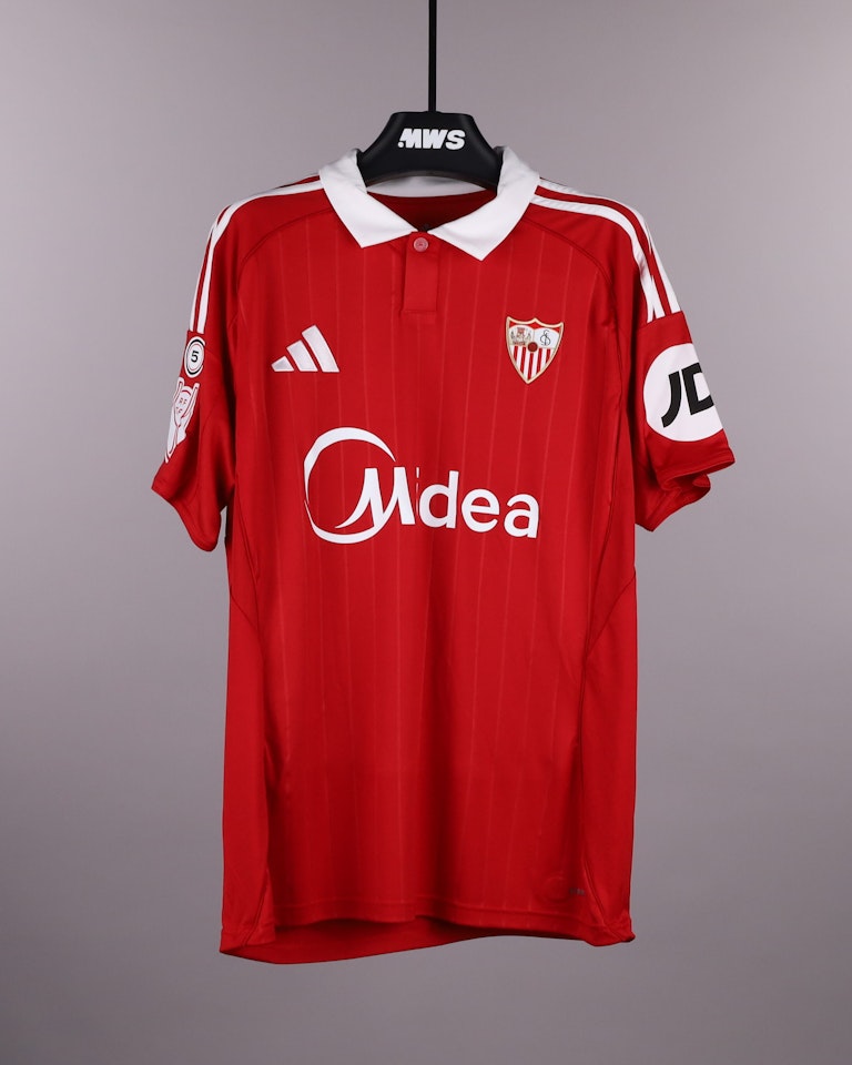 Alexis Sánchez Sevilla FC jersey