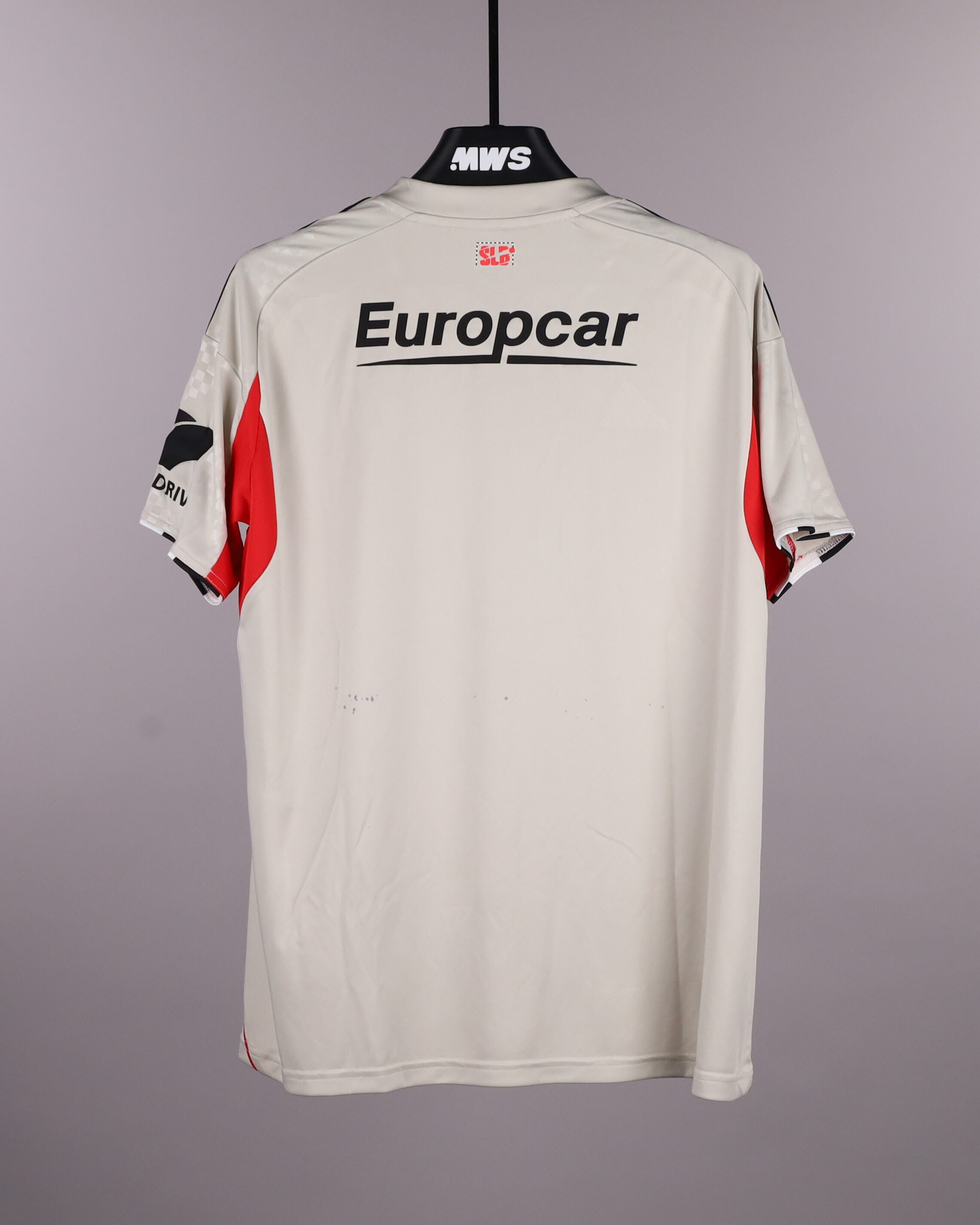 Squad Signed Shirt | SL Benfica W | MatchWornShirt