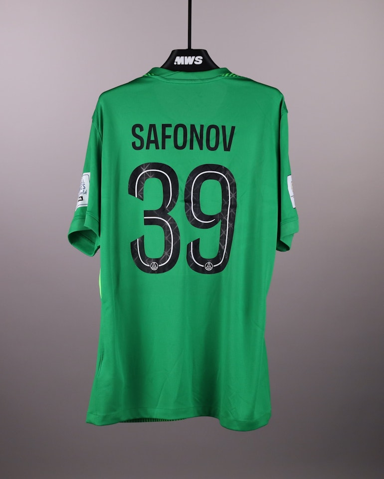 Matvey Safonov Paris Saint-Germain jersey