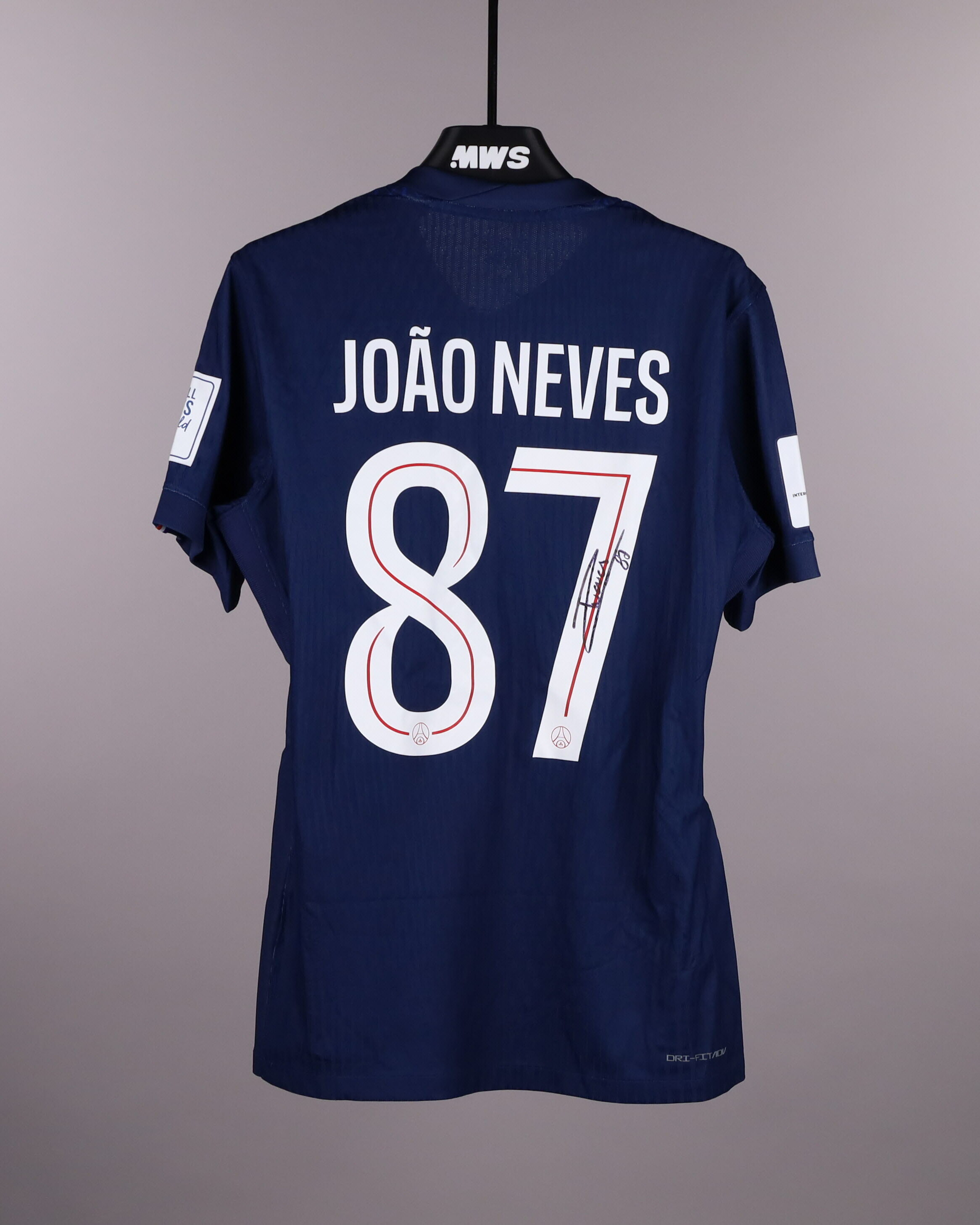 João Neves Paris Saint-Germain shirt