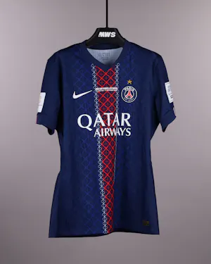 João Neves Paris Saint-Germain のシャツ