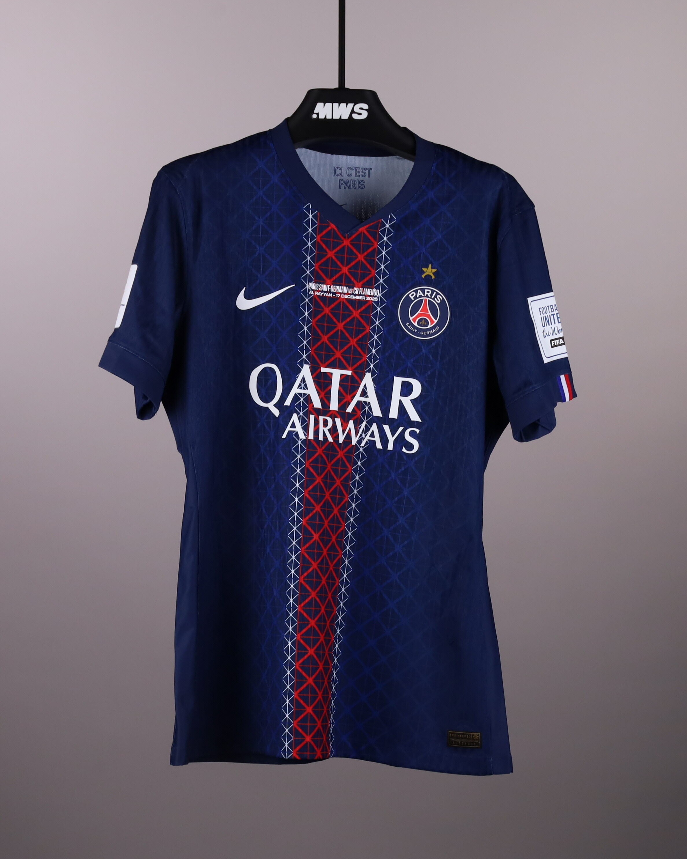 Warren Zaïre-Emery Paris Saint-Germain shirt