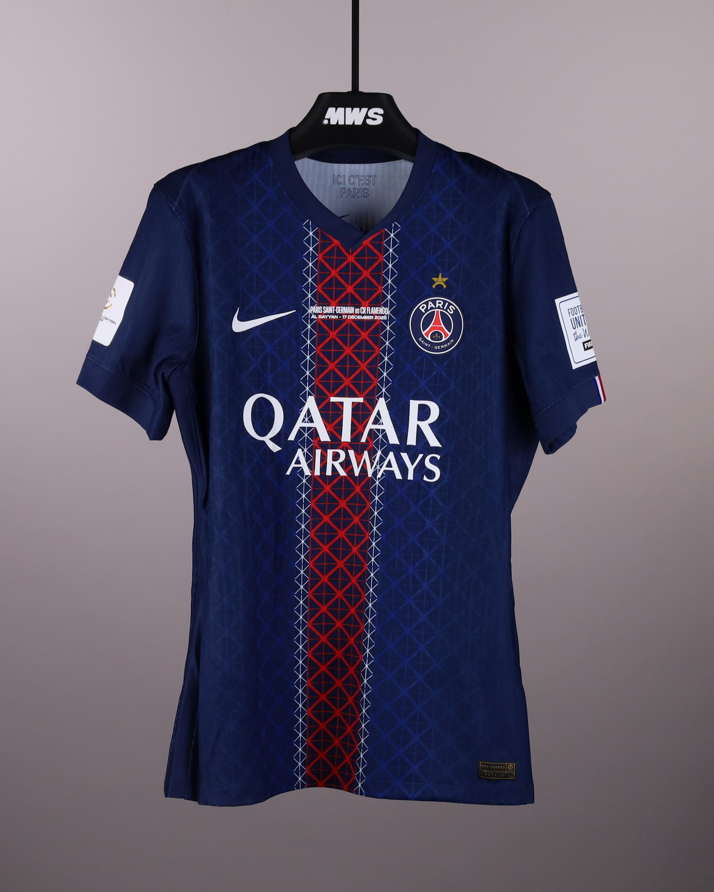 Kang-In Lee 이강인 Paris Saint-Germain shirt
