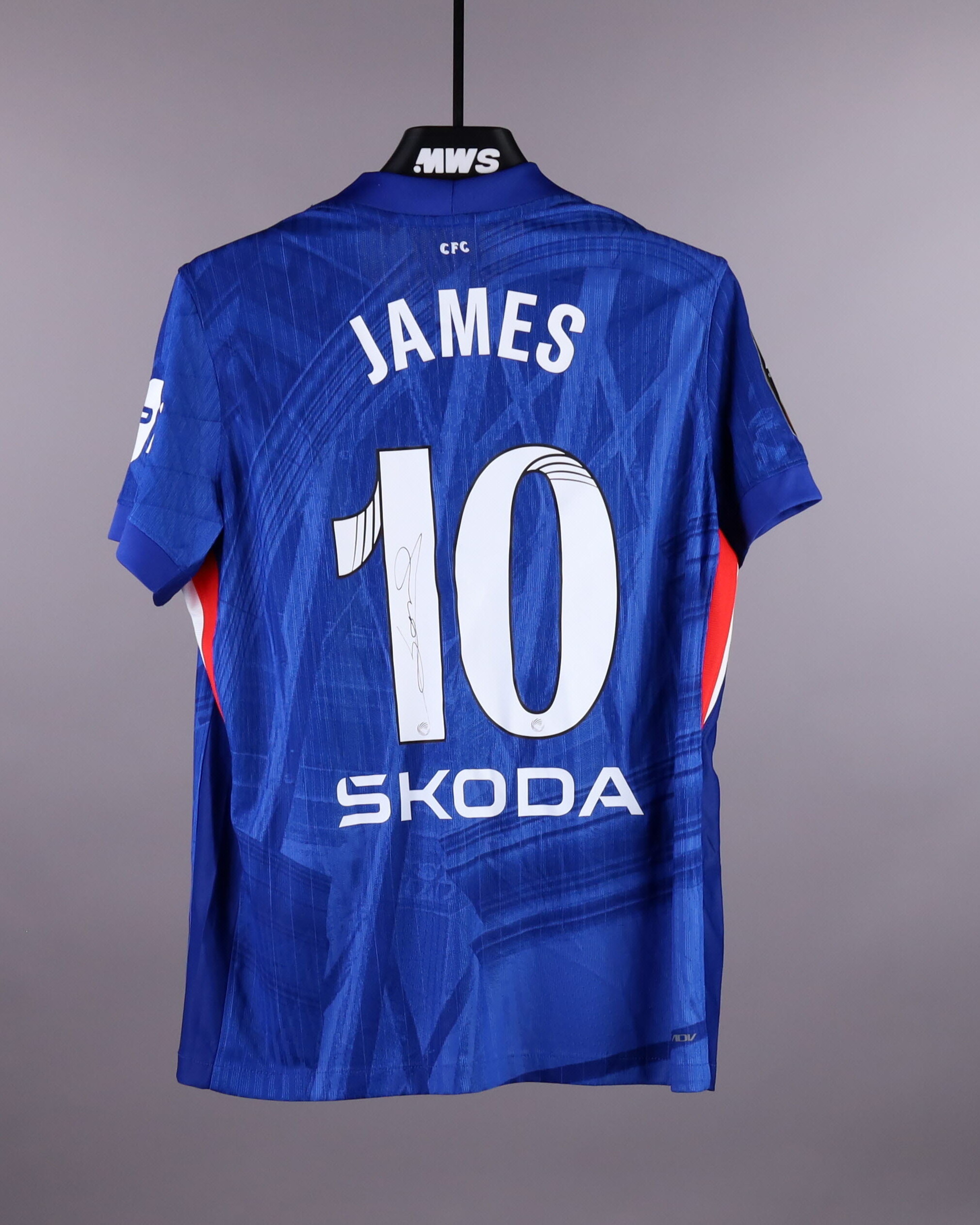 Lauren James Chelsea shirt