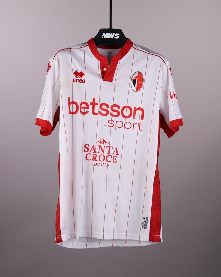 Emanuele Rao S.S.C. Bari jersey