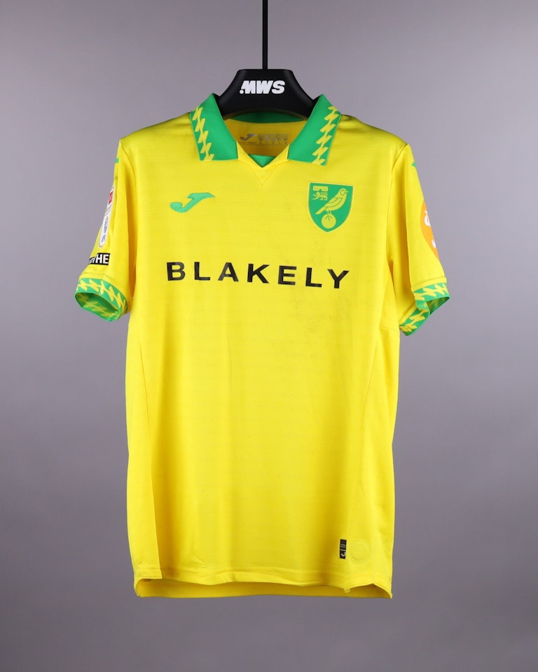 Benjamin Chrisene Norwich City shirt