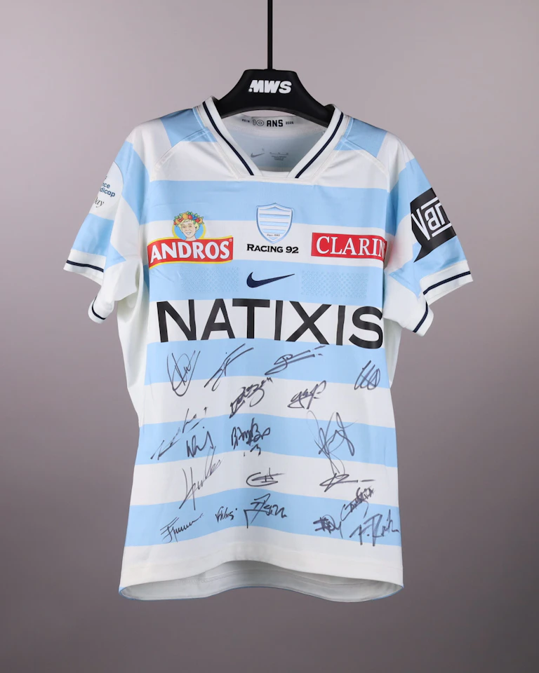 Squad Signed Shirt | R92