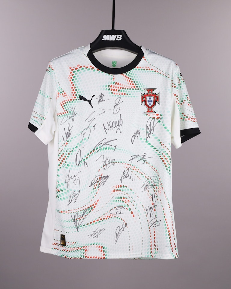 Squad Signed Shirt - 2
