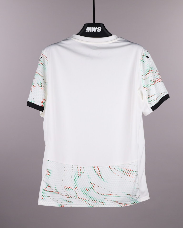 Squad Signed Shirt - 4