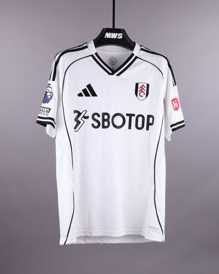 Antonee Robinson Fulham jersey