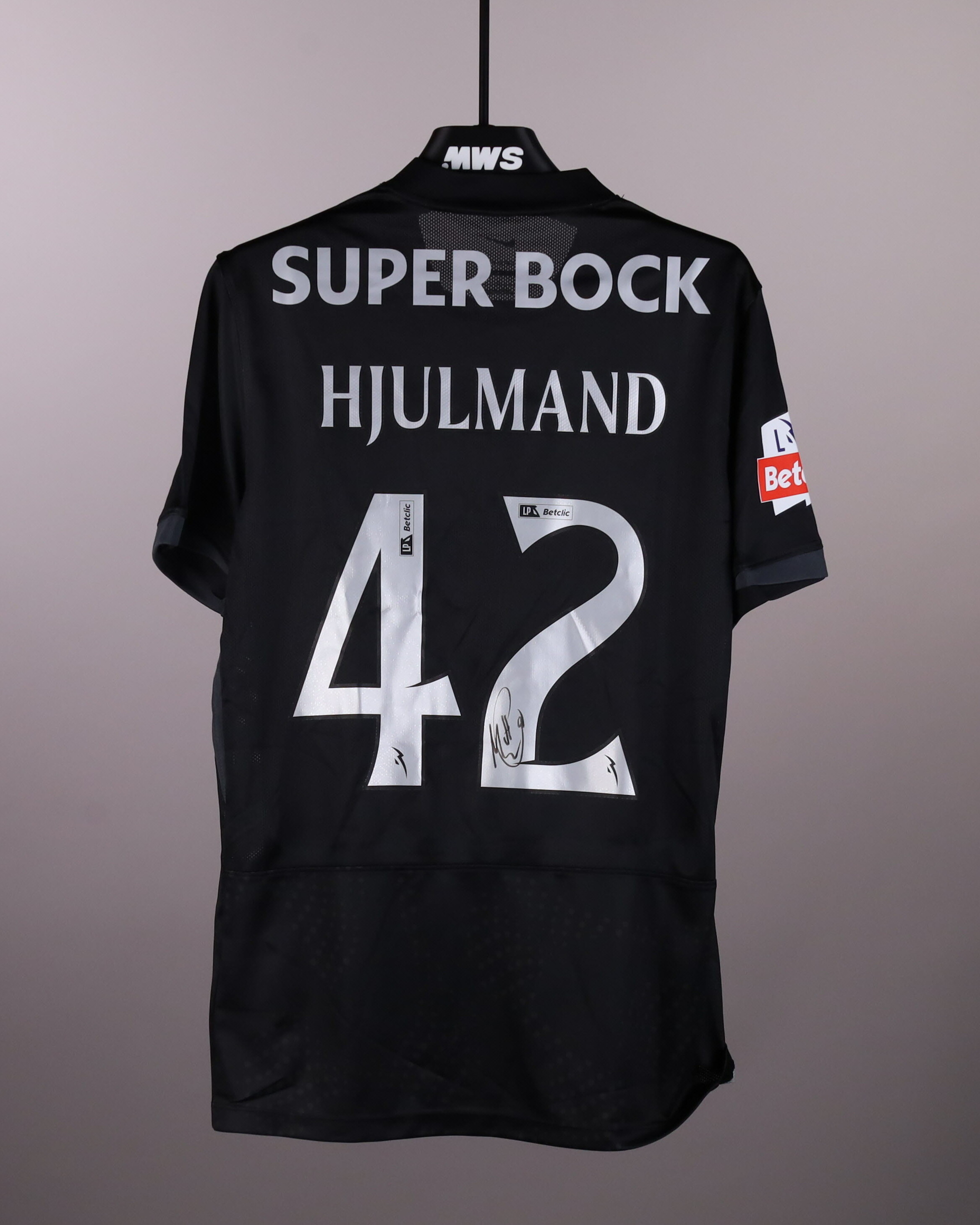 Morten Hjulmand Sporting CP shirt