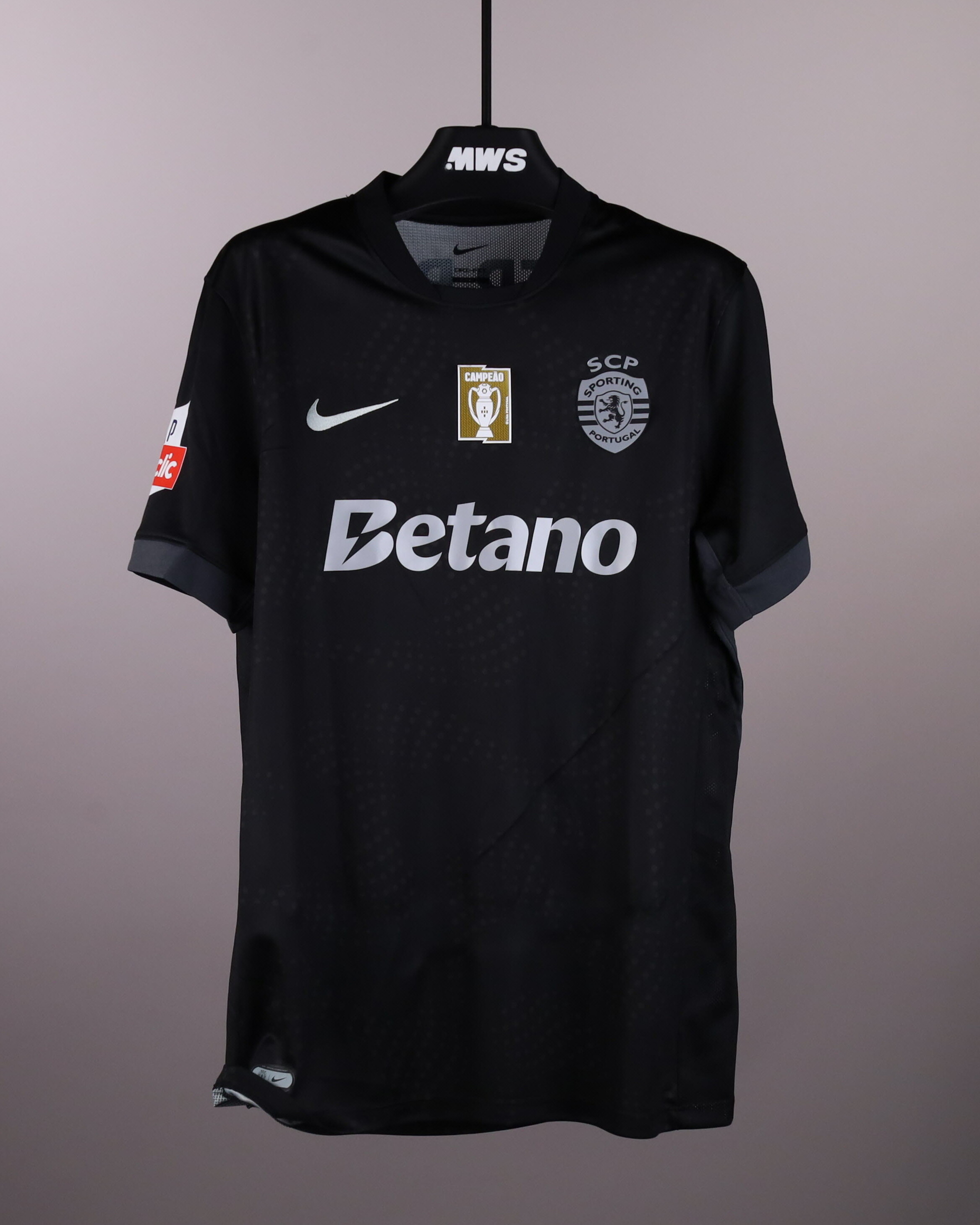 Morten Hjulmand Sporting CP shirt