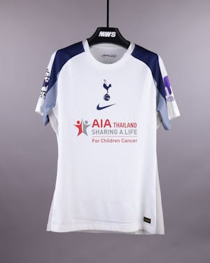 Djed Spence Tottenham Hotspur shirt