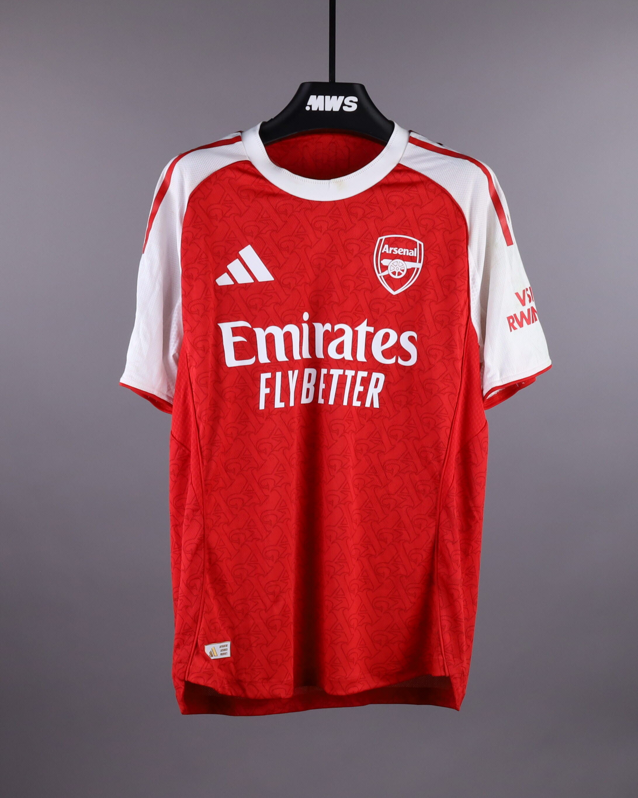 Viktor Gyökeres Arsenal shirt