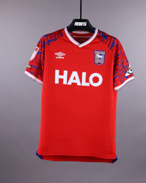 Ipswich Town 팀의 Jaden Philogene-Bidace 셔츠