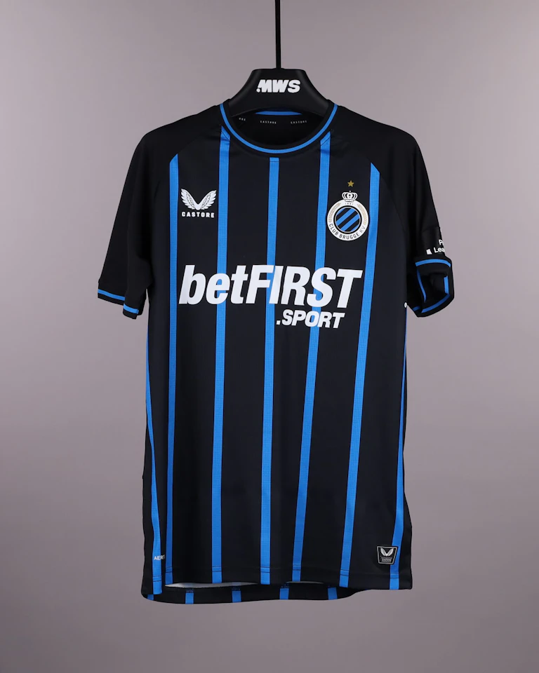 Hugo Siquet Club Brugge jersey