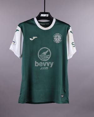 Kanayo Megwa Hibernian のシャツ