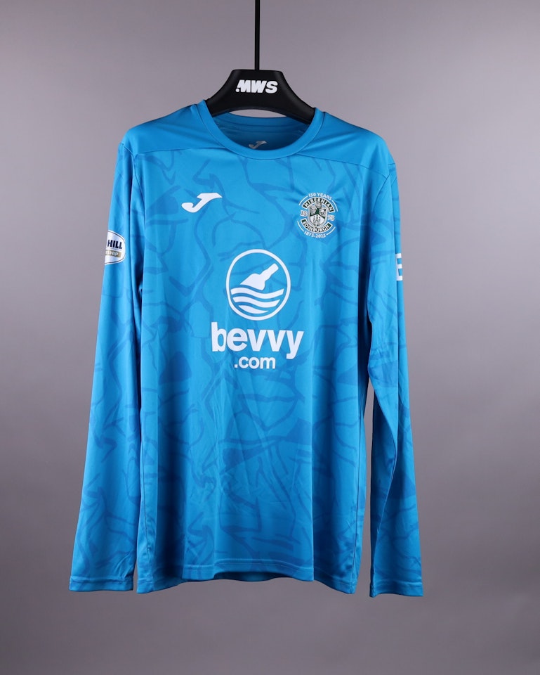 Raphael Sallinger Hibernian jersey