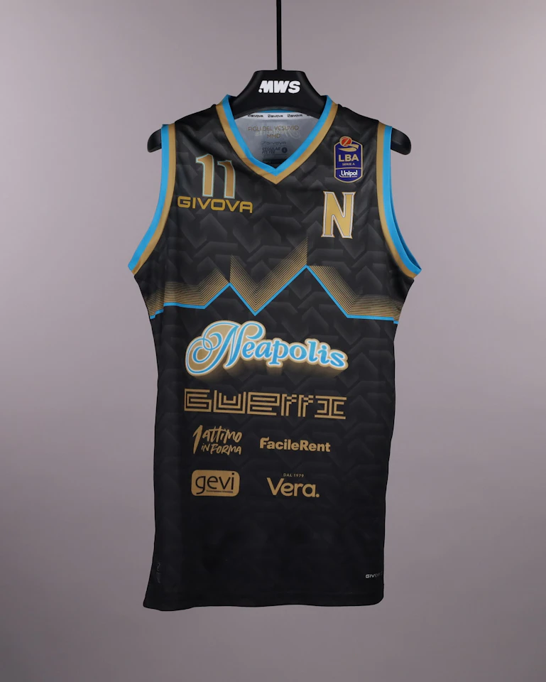Maglia di stefano saccoccia (Napoli Basket)