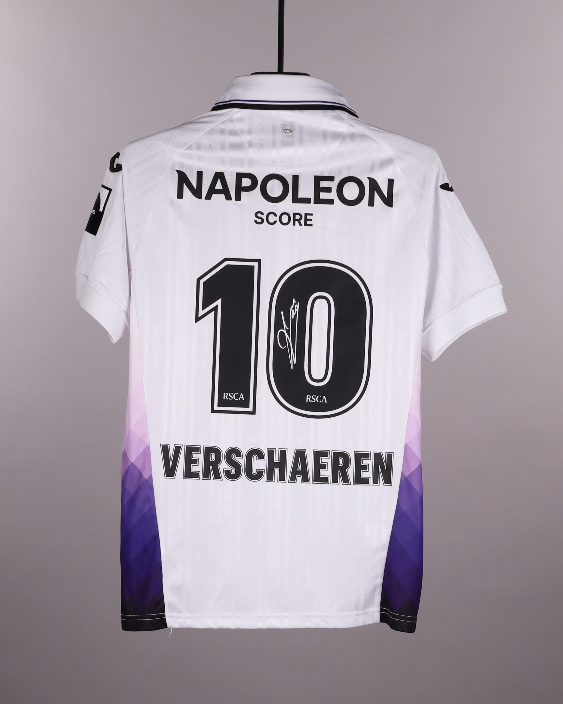 Yari Verschaeren RSC Anderlecht shirt