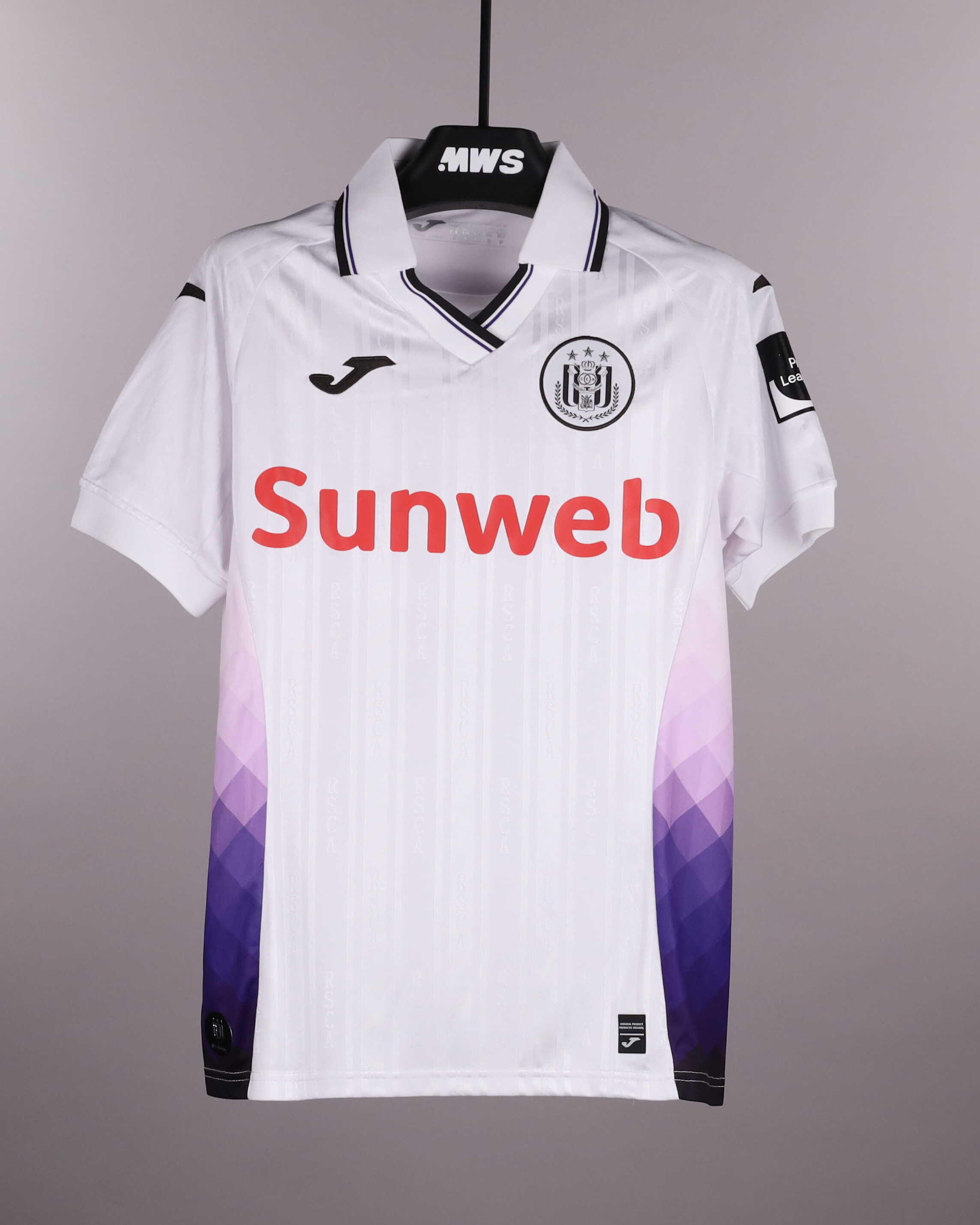 Yari Verschaeren RSC Anderlecht shirt