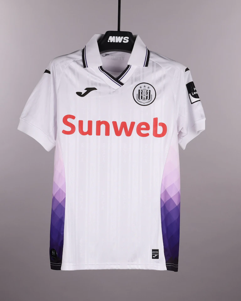 Yari Verschaeren RSC Anderlecht shirt