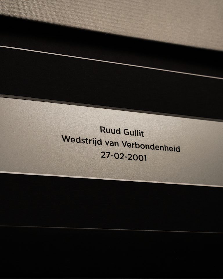 Framed Ruud Gullit shirt