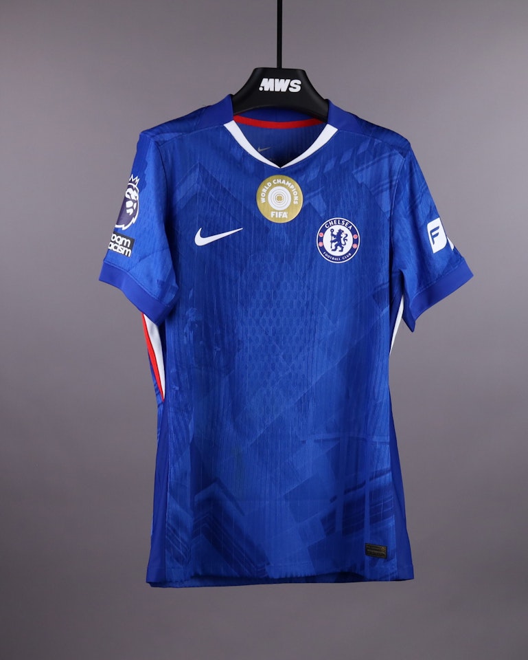 来自Chelsea的Liam Delap球衣