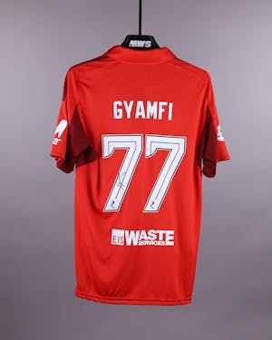 来自Aberdeen的Emmanuel Gyamfi球衣