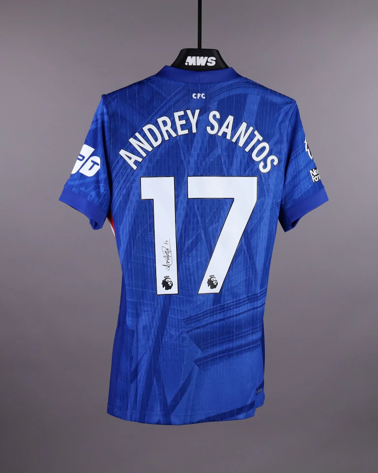 来自Chelsea的Andrey Santos球衣