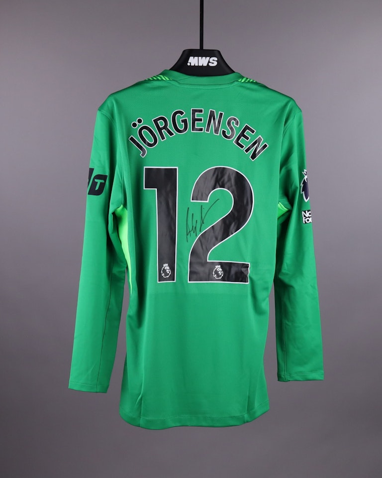 Filip Jörgensen Chelsea jersey