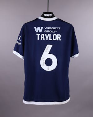 Millwall-Trikot von Caleb Taylor